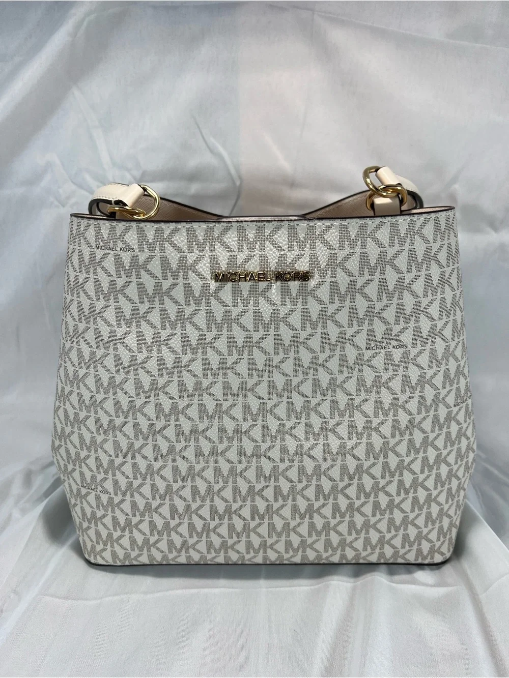 Michael Kors excellent used